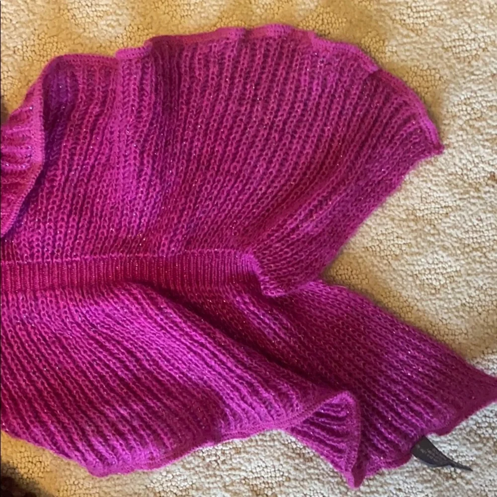 2 scarfs one pink w/ glitter one brown OS